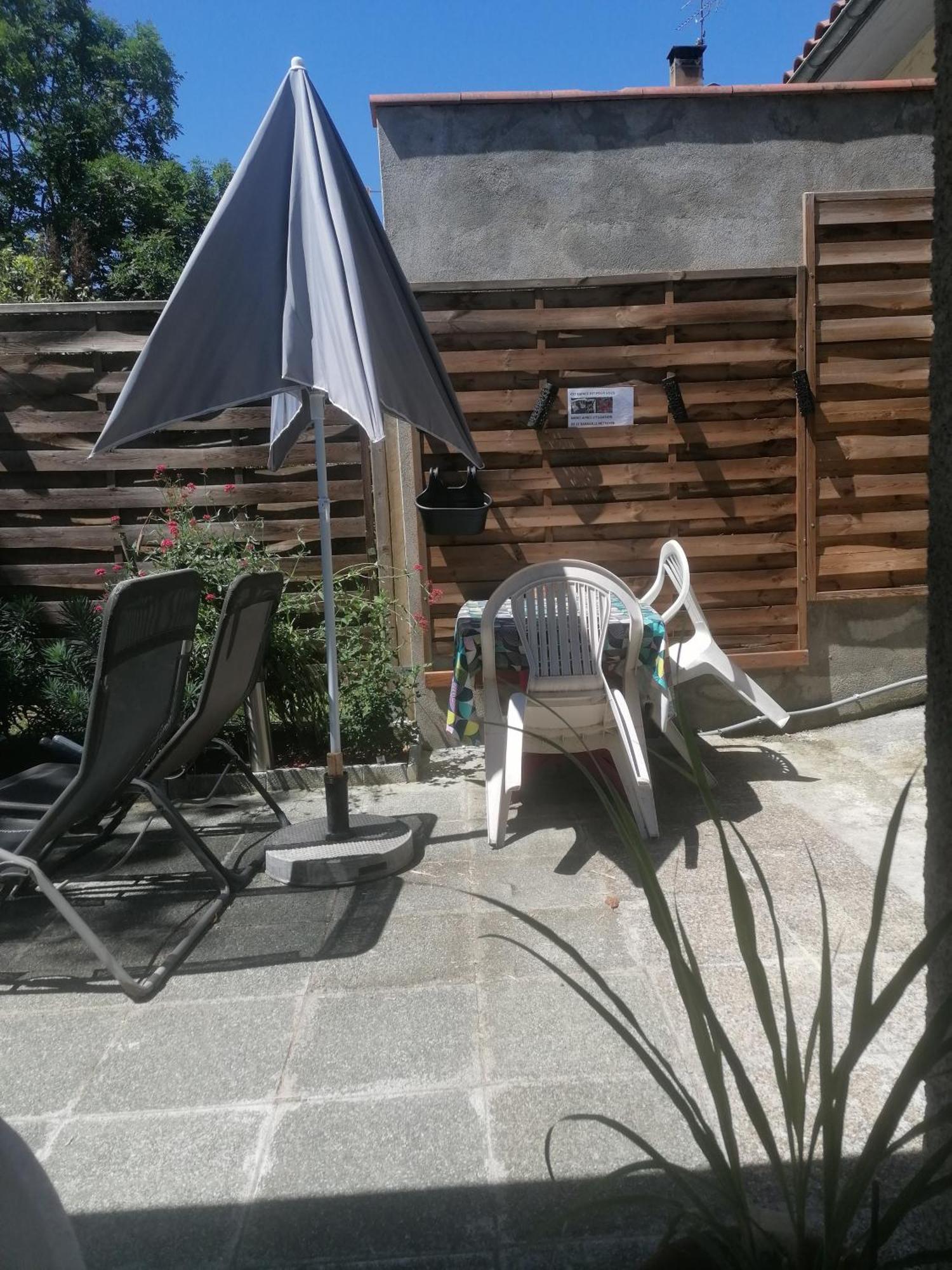 Chambre 23M2 Avec Jardin Wi-Fi Gratuit Saint-Girons Apartment Exterior foto